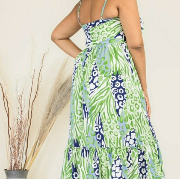Printed Multicolor Maxi Plus Size Dress - Picture 2 of 5